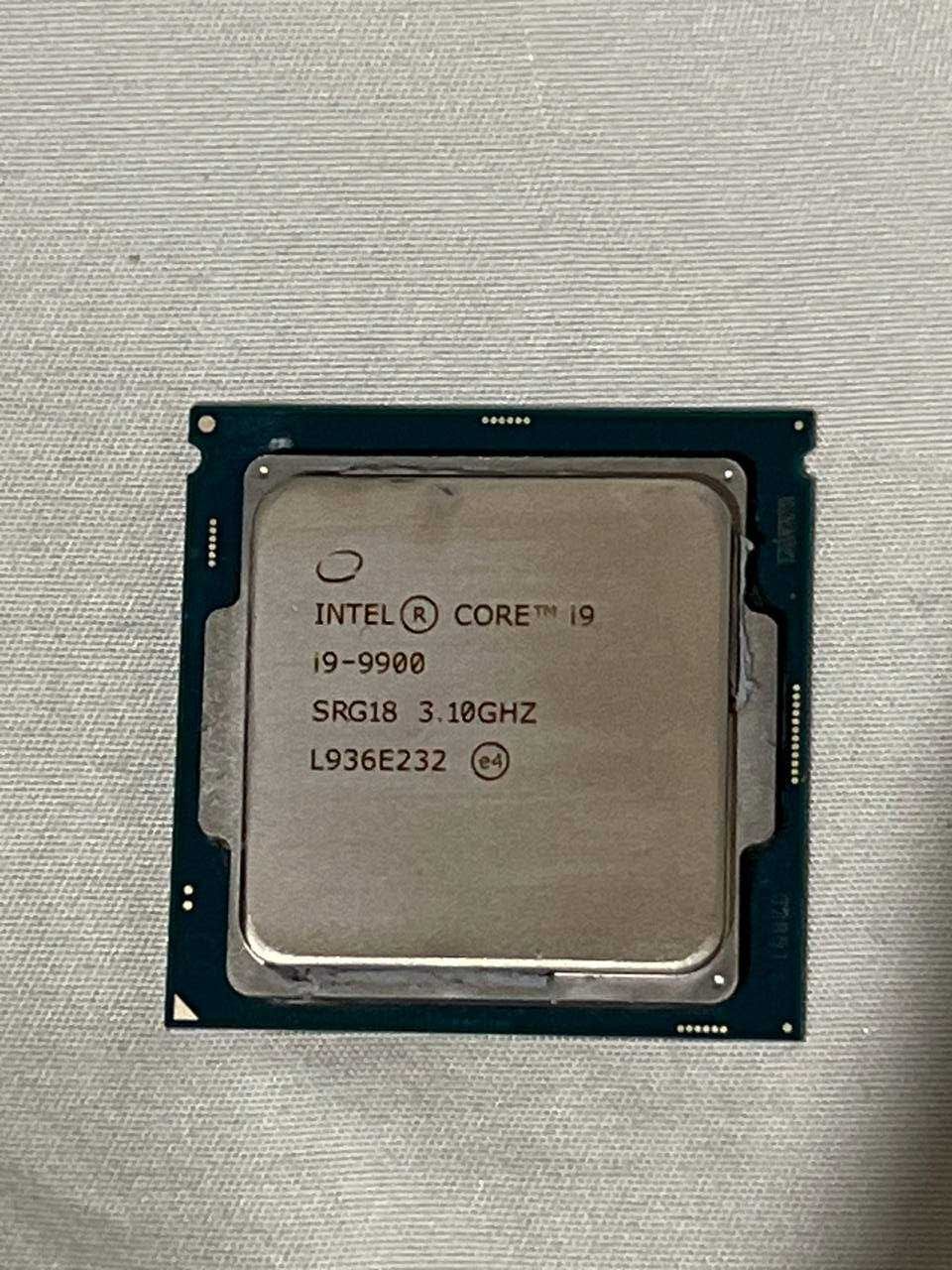 Процесор Intel Core i9-9900