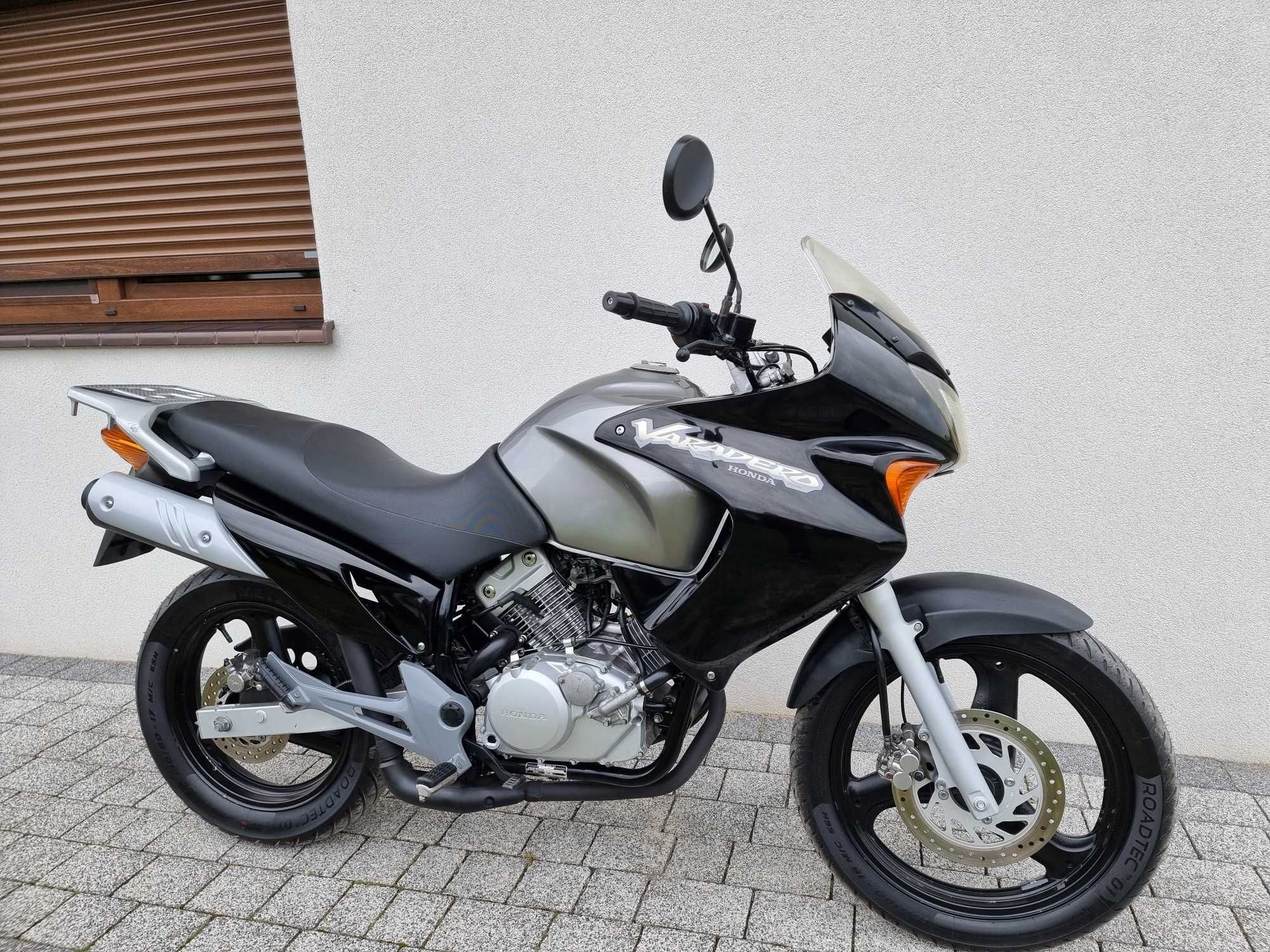 Honda Varadero 125 kat. B lub A1. SUPER STAN z Niemiec