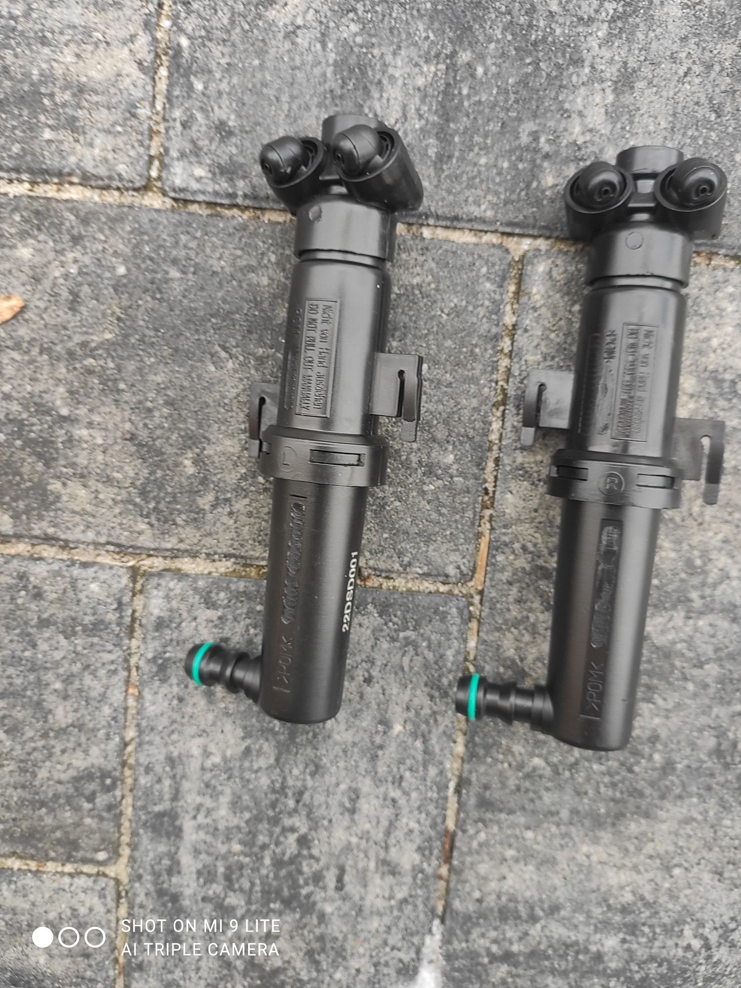 Spryskiwacz reflektora lampy przód Audi A3 8P Lift Prawa lewa strona