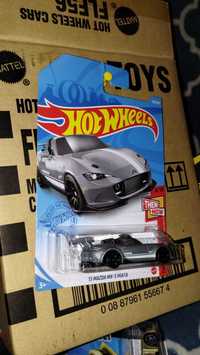 Hot Wheels MAZDA MX5 Miata