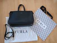 Czarna skórzana torebka Furla
