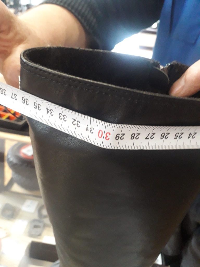 Kozaki damskie czarne, skora naturalna