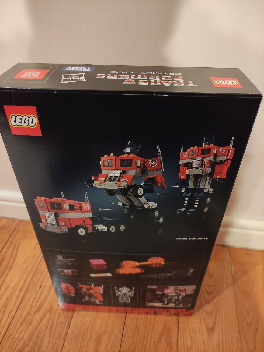 Vendo Optimus Prime Lego Novo