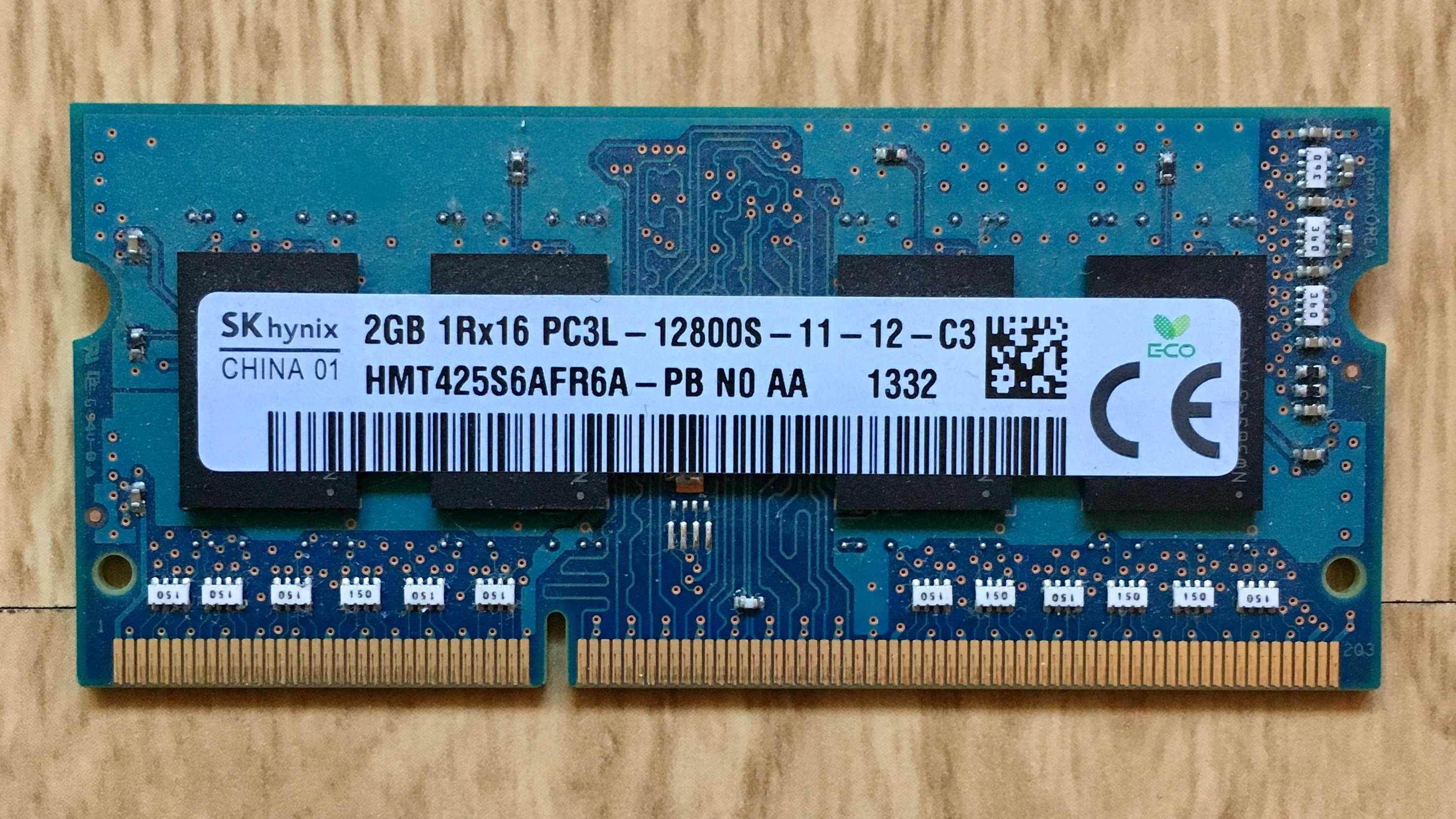 Memória RAM 2GB DDR3 SODIMM 1333MHz - Três Unidades