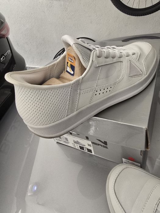 Sketchers 41 - usadas 1 vez