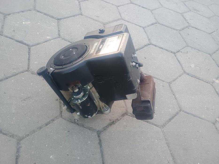 Kosiarka traktorek silnik Briggs 12 mtd Husqvarna castel Columbia whit