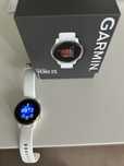 Garmin Venu 2s złoty/biały pasek