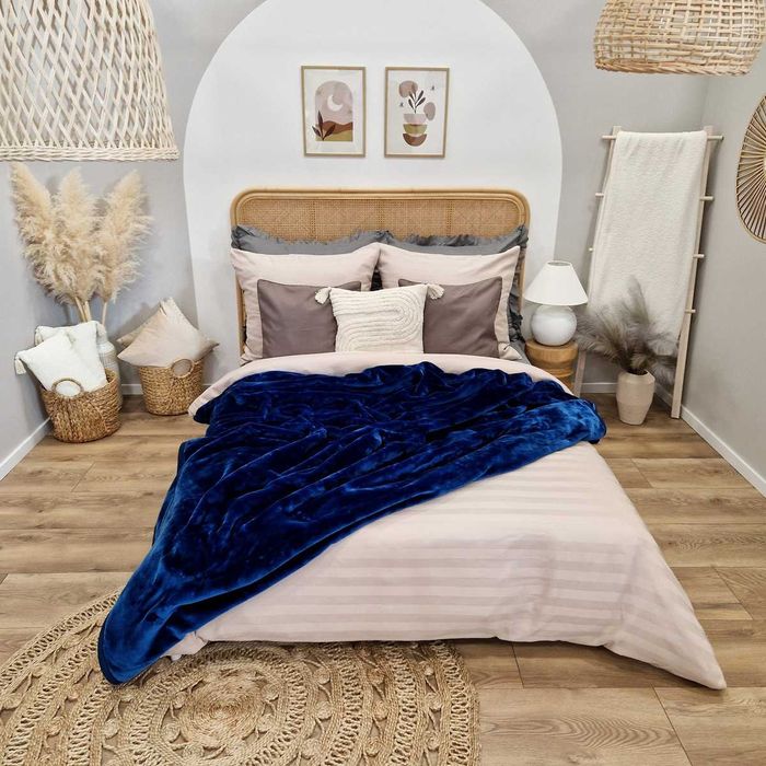 Koc Akrylowy Yasemin 200x220 cm, Gruby, Miękki, Ciepły, Niebieski