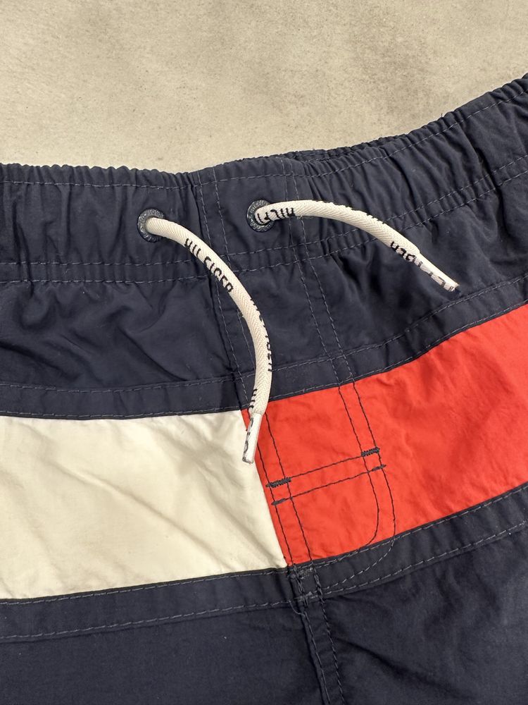 Calções de banho Tommy Hilfiger original (com pequeno defeito)