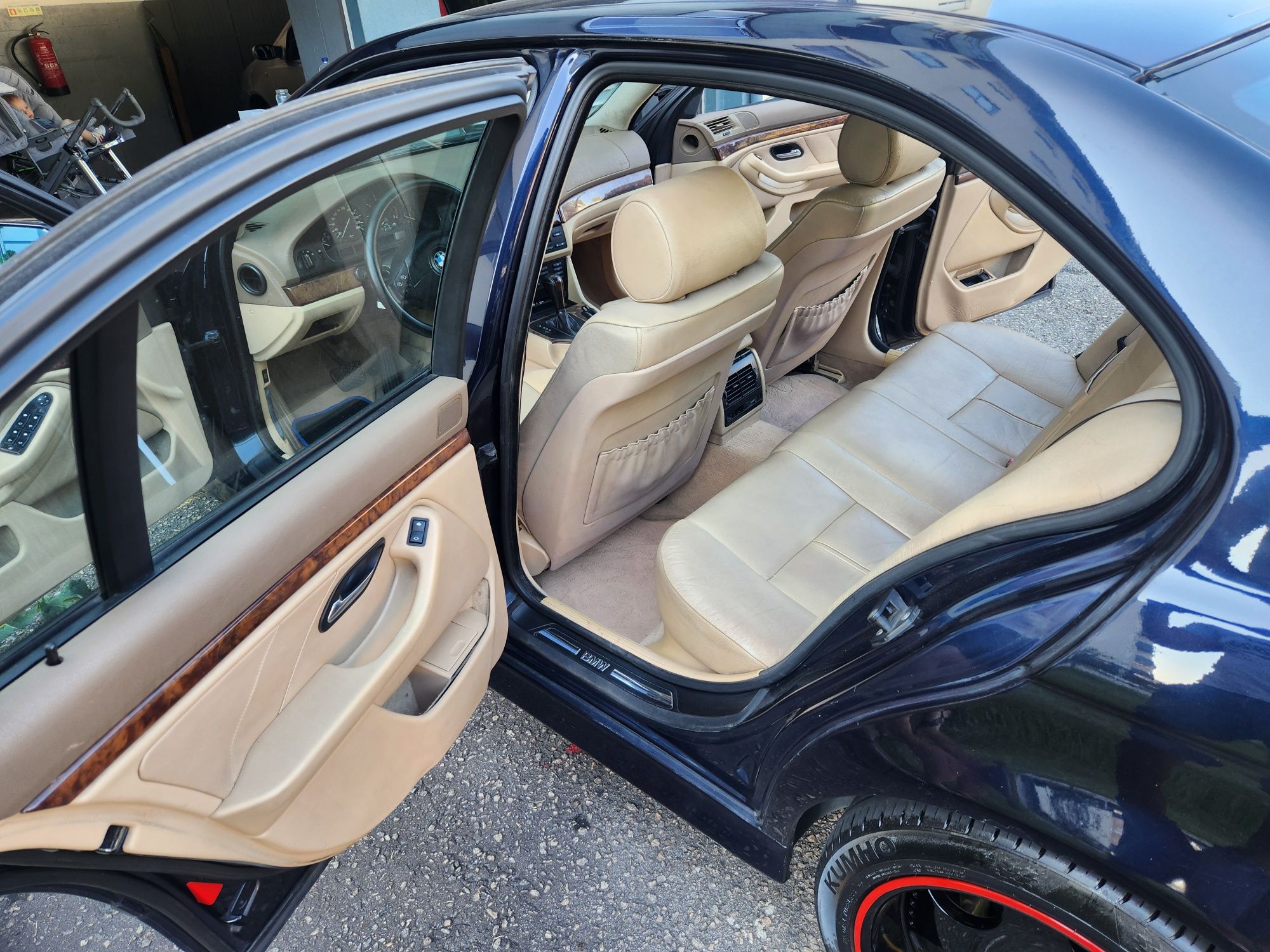 Bmw 530 de 2000 carro