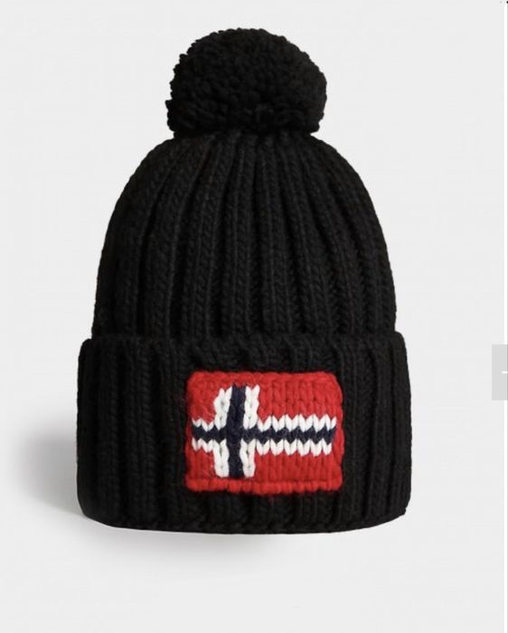 Шапка нова «напапірі»