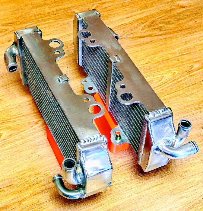 Radiadores BETA RR250 e RR300 de 13 a 18 Alumínio Performance