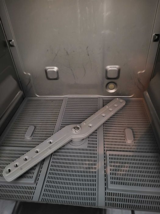 Zmywarka gastronomiczna podblatowa RedFox