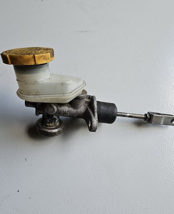 Циліндр щеплення на SUBARU impreza WRX GDA (37230FE060)