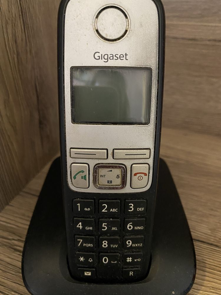 Telefon bezprzewodowy Gigaset A400