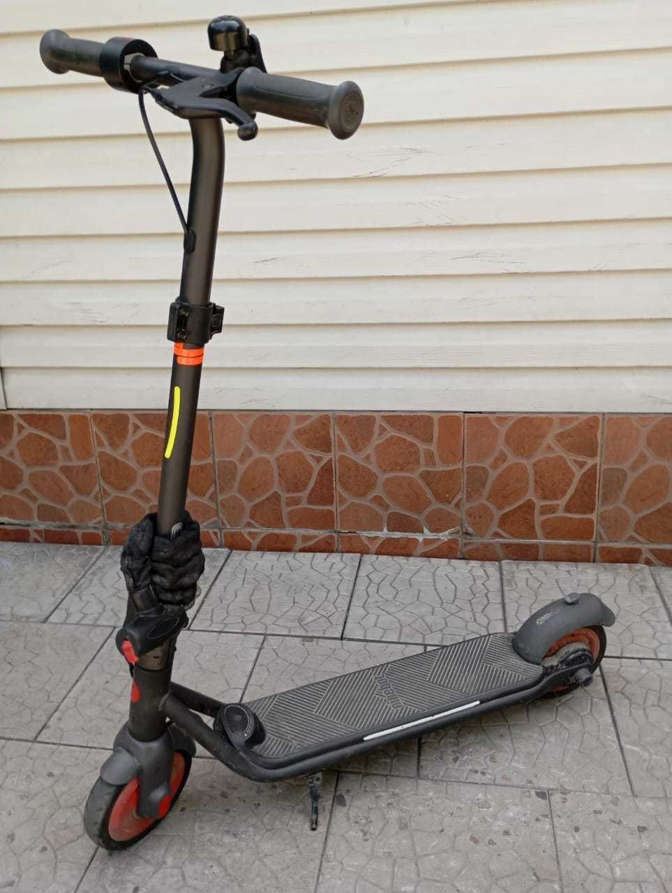 Ninebot kickscooter f20a