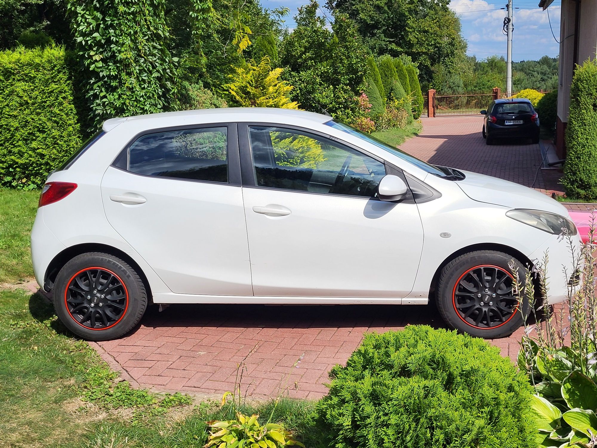 Mazda 2 Hatchback 2009,benzyna,nieuszkodzony,zadbany