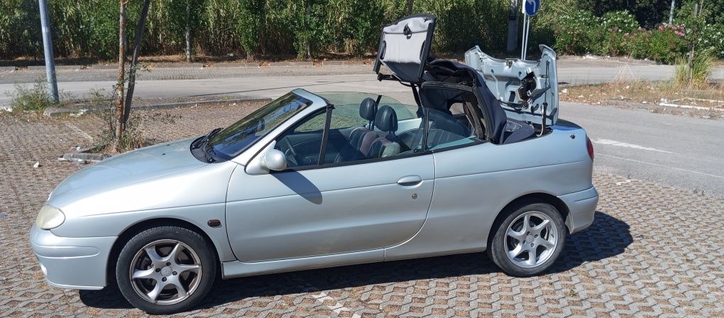 Megane Cabrio 1.4
