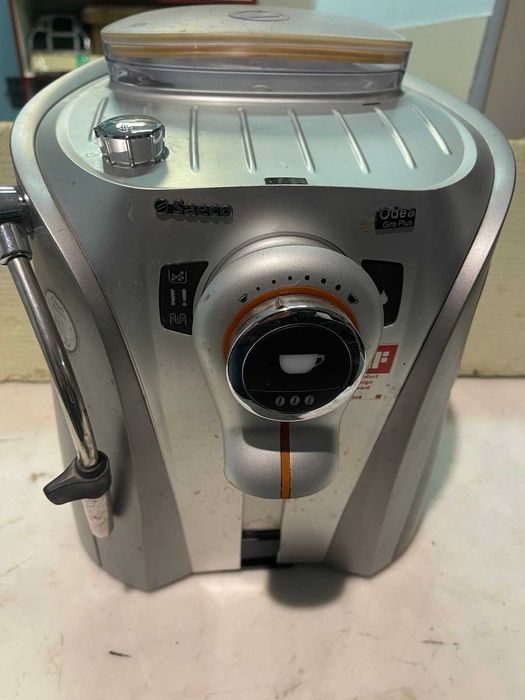 Кавоварка Saeco odea giro plus