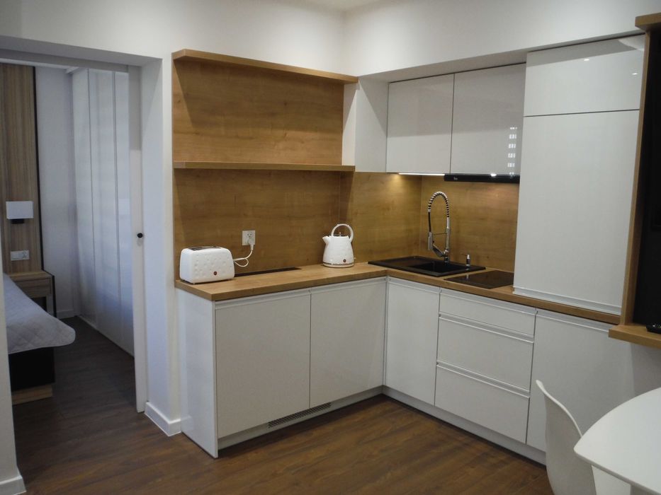 mieszkanie do wynajęcia długoterminowo 2500 zł z wszystkimi opłatami !