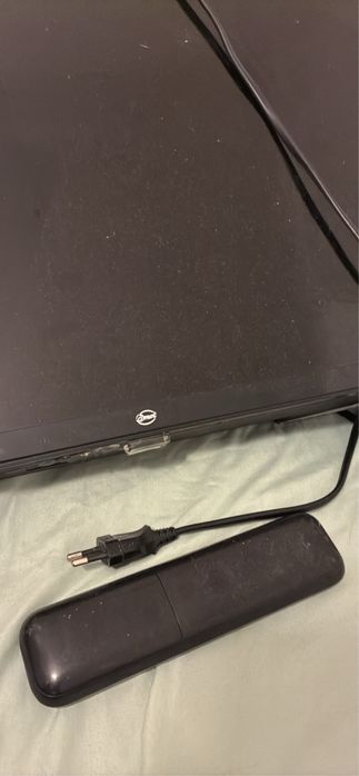 Tv 32” - Com suporte de parede