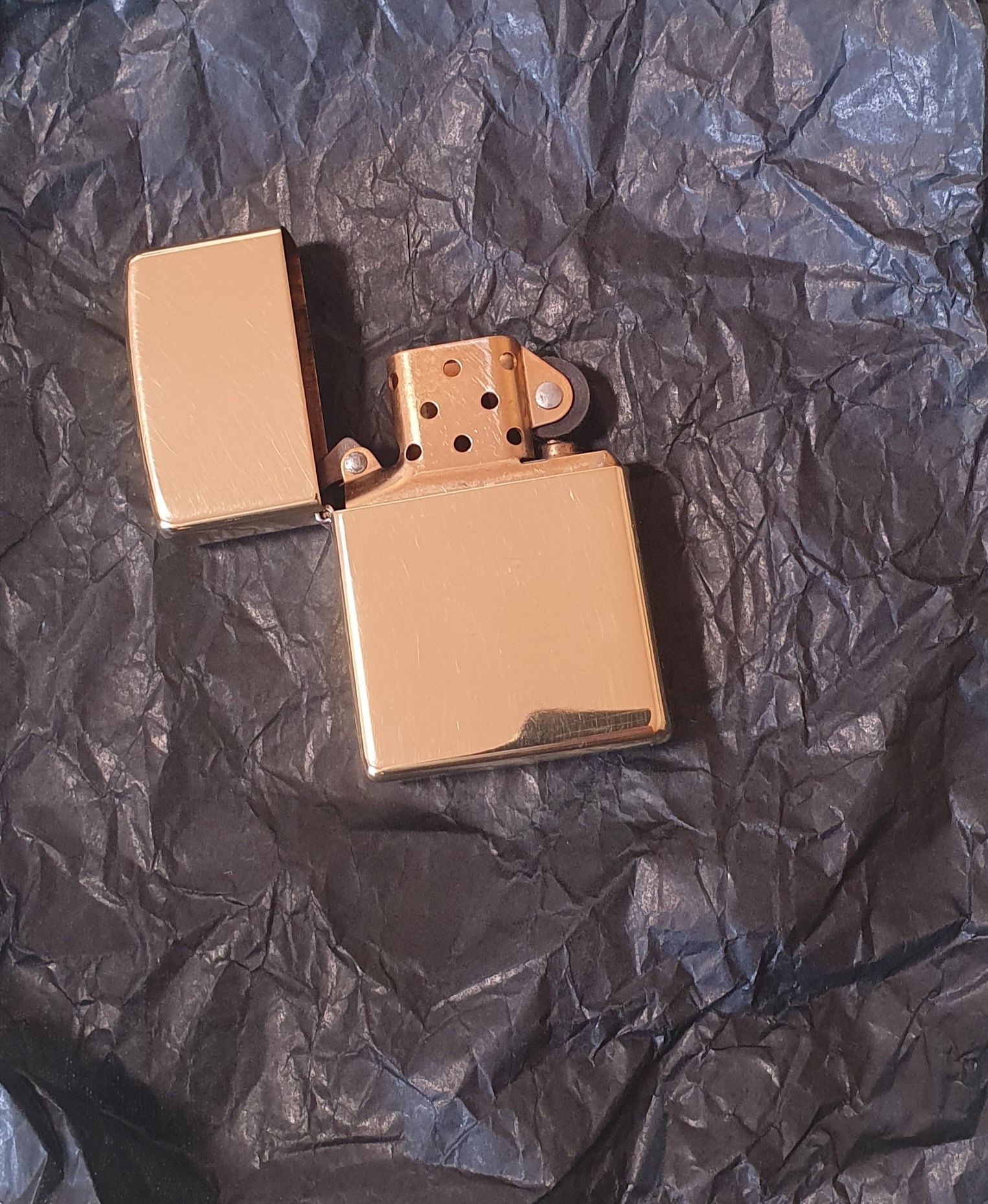 Zippo Gold 2009 оригинал