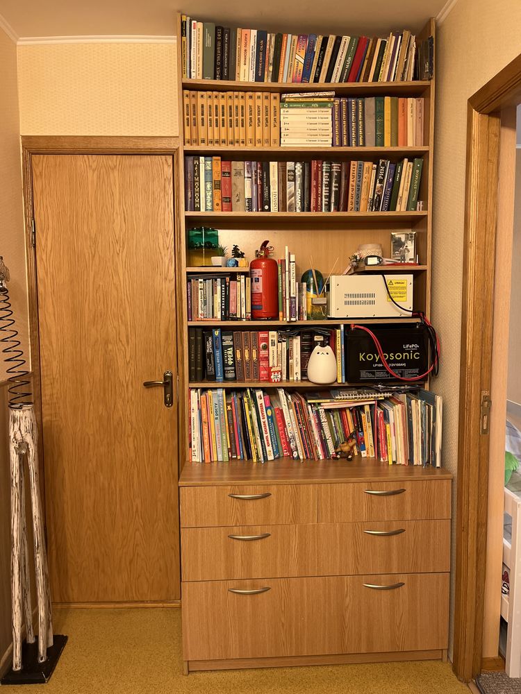 Шафа шкаф для книг комод