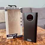 Nowy powerbank 10000 mAh, z latarką, kolor czarny, USB-C, USB-A,micro