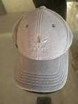 Boné Adidas Preto em Fleece