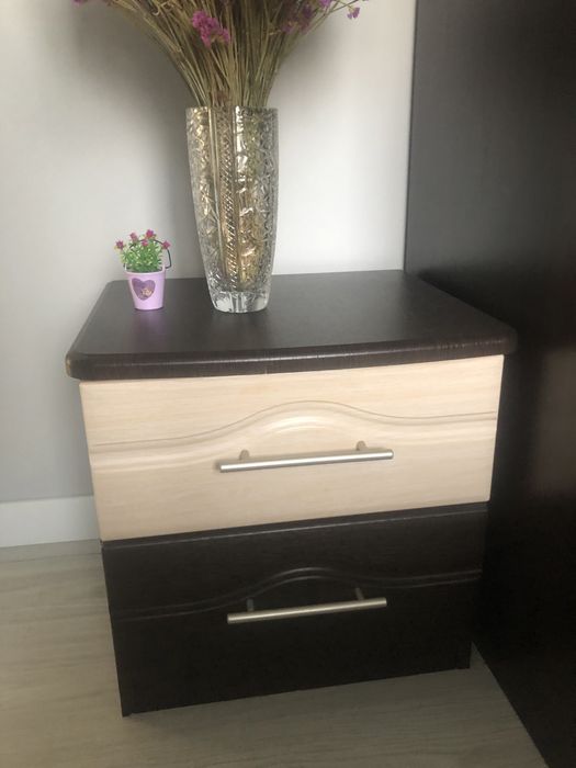 Продам комод і тумбу