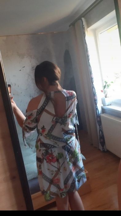 Letnia sukienka kolorowa