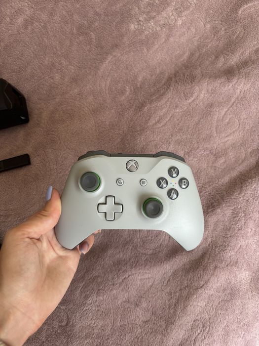 xbox геймпад с ресивером для ПК и зарядная станция