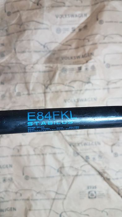 siłownik teleskop maski bmw x1 e84