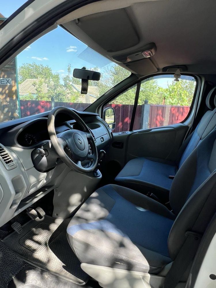 Renault Trafic 2011