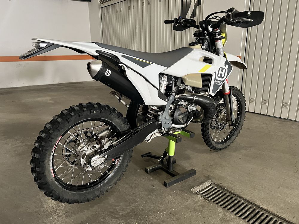 Husqvarna TE300i 2022
