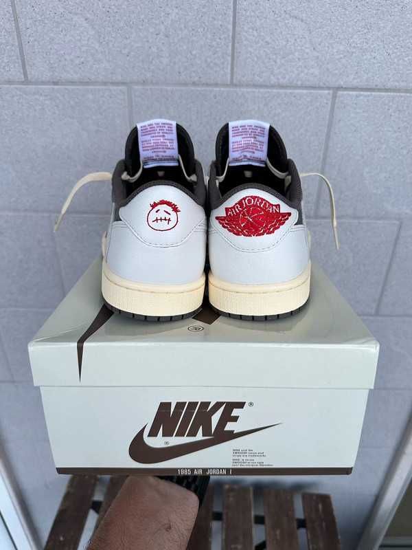Jordan 1 Retro Low OG SP Travis Scott Reverse Mocha R.40