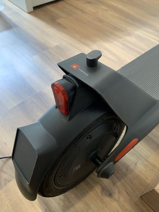 Trotinete XIAOMI impecável