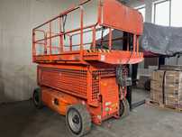 Podnośnik nożycowy JLG 3369 LE