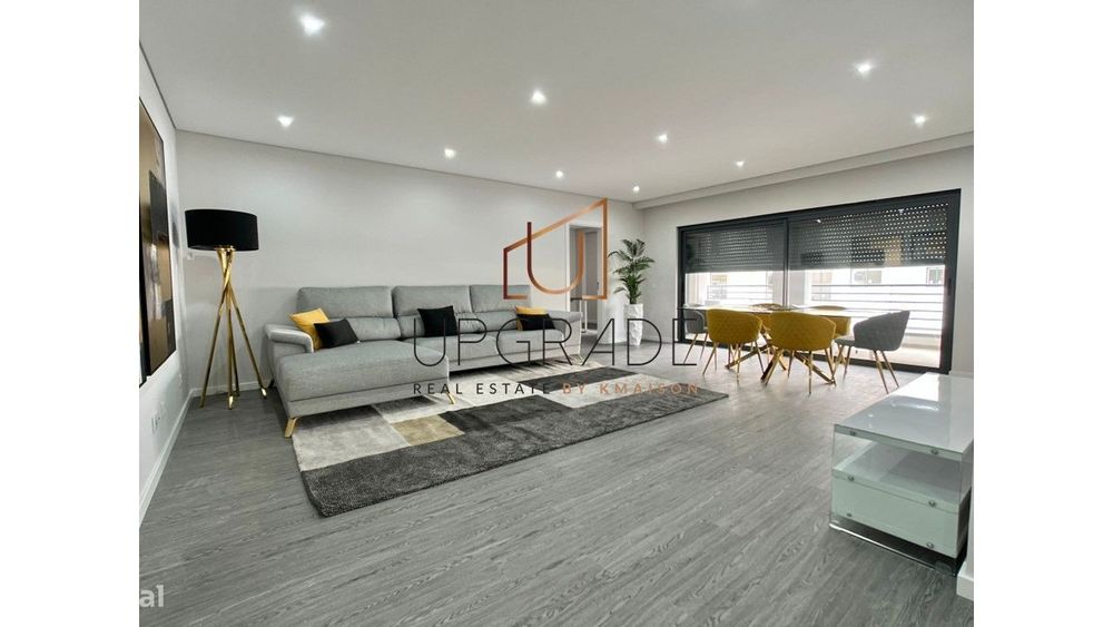 T3 em Olhão com varandas, piscina, garagem e arrecadação!