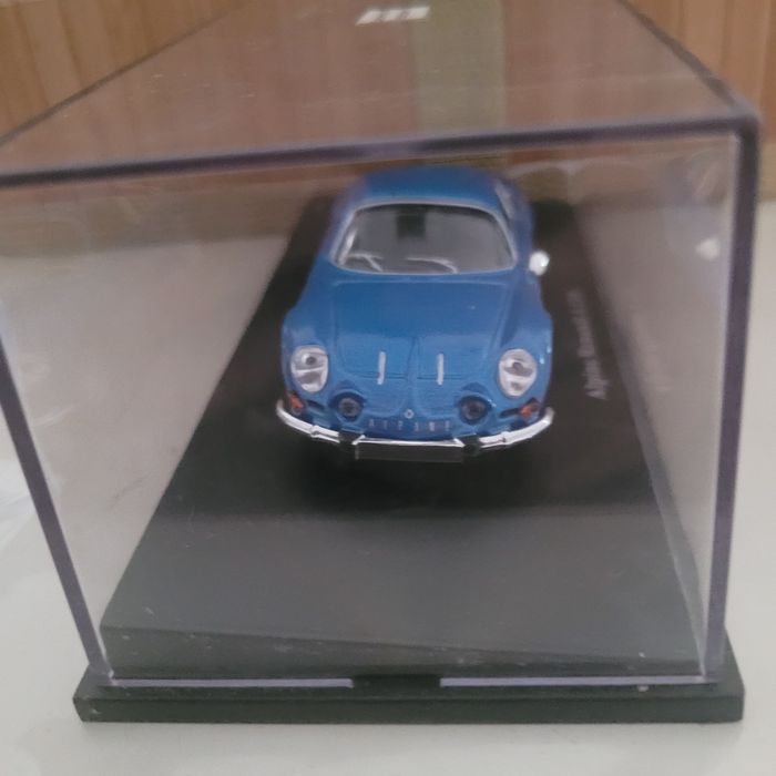 Carro miniatura.