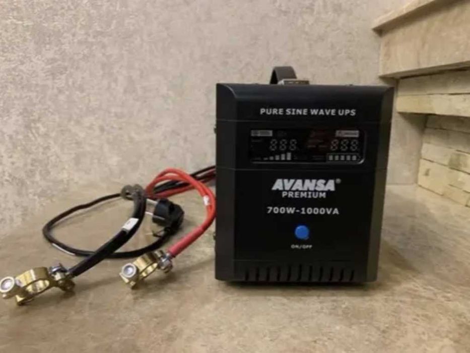 дбж ups чистий синус 700w для акумулятора з зарядкою 15a