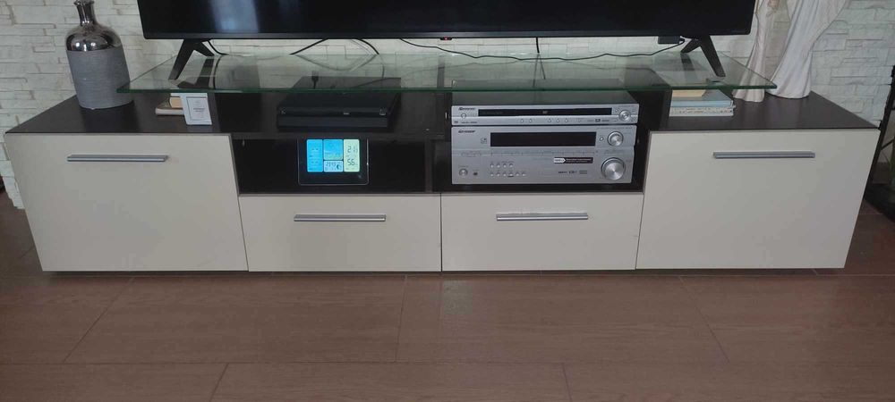 Sprzedam szafkę RTV