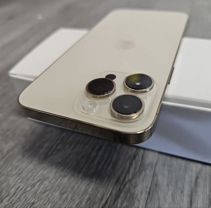 iPhone 14 Pro Max Gold
