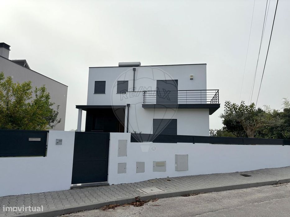 Moradia T3 para arrendamento