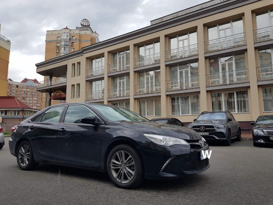 Продаю СВОЮ Toyota Camry 55 SE 2016 снят с Учета, на Укр номерах