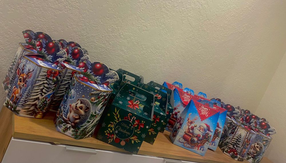 Подарунки  цукерок  до Св. Миколая