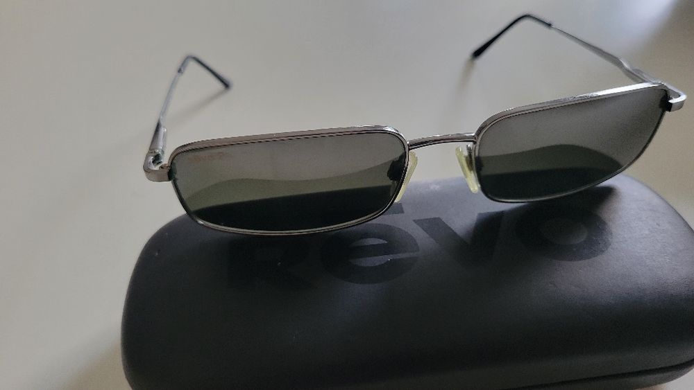 сонце захисні окуляри  revo