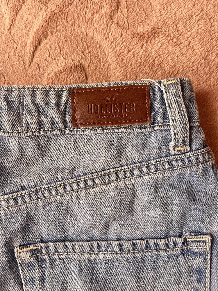Джинсова спідниця від Hollister