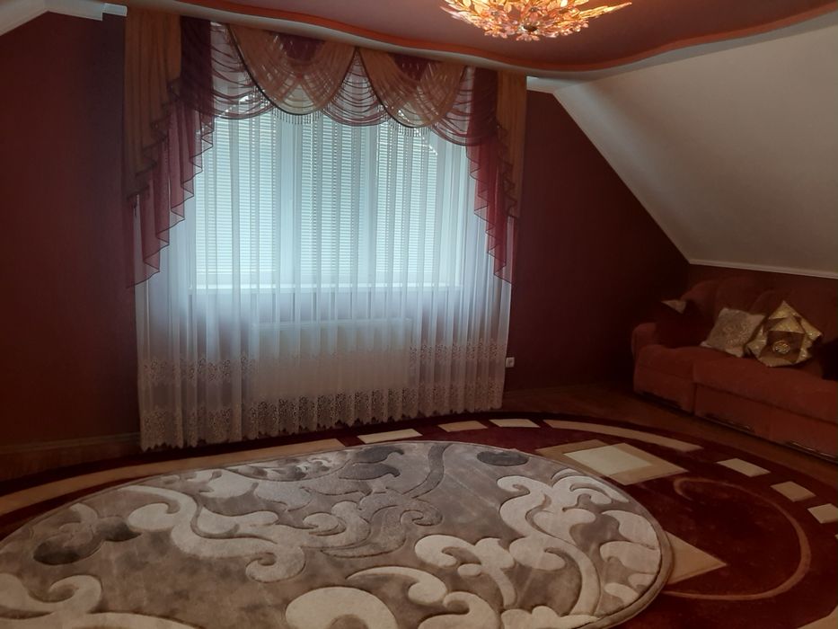 Продаж нового двоповерхового цегляного будинку в м.Немирів