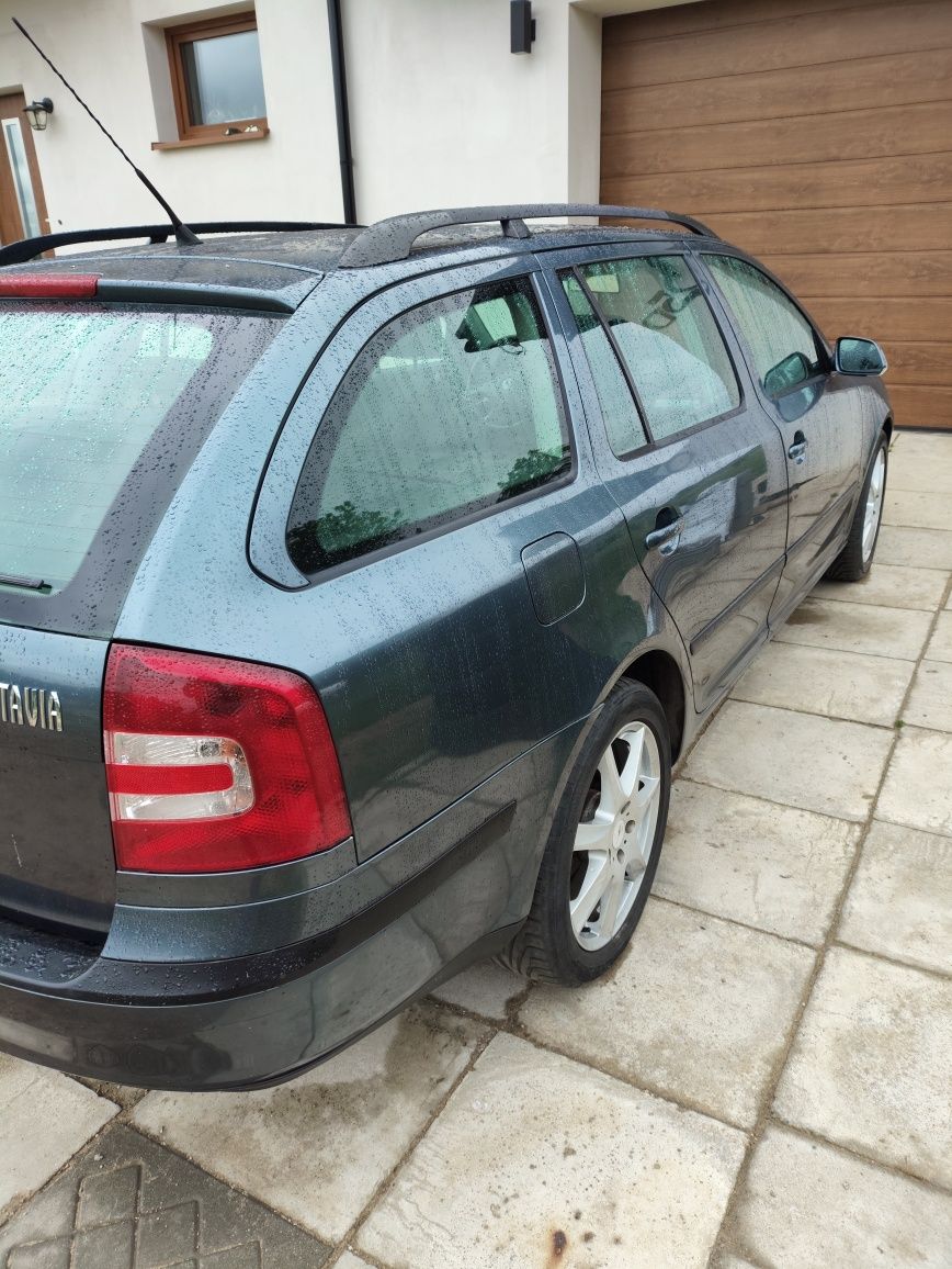 Skoda Octavia II 1.9 TDI.